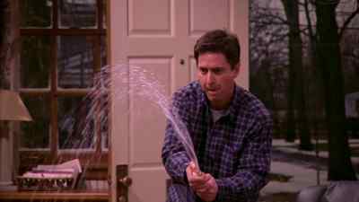 - Ray, what the-- - Everybody Loves Raymond