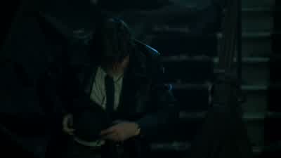 Raymond Earl, you're under arrest. - Gotham