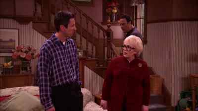 - RAYMOND. - Everybody Loves Raymond