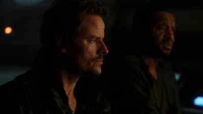 "Raza," this is the
"Marauder" on approach. - Dark Matter