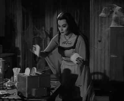 [Razor Buzzing] - The Munsters