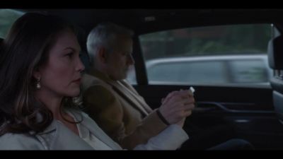 Reach out to the others. - House of Cards