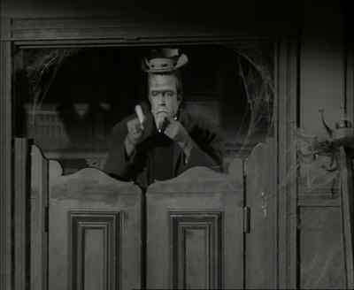 Reach for the ceiling! - The Munsters