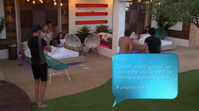 (READING) - Love Island