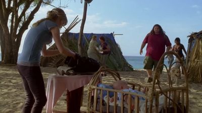 Ready, Claire?
Need a hand with the little guy? - Lost