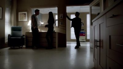 Ready to ditch this
house of horrors? - The Vampire Diaries