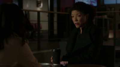 Ready-made posse,
now he's gone - Pretty Little Liars: The Perfectionists