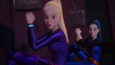 - Ready?
- Mmm-hmm. - Barbie: Spy Squad
