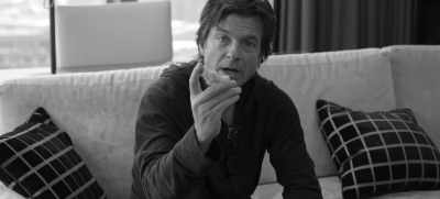 - Ready? One, two, three.
- [thud] - SmartLess: On the Road