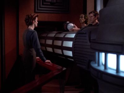 Ready. - Star Trek: The Next Generation