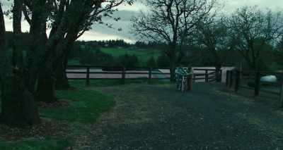 - Ready?
- Yeah, but the bike's leaning. - Leave No Trace