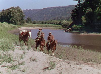 Real good country - Bend of the River