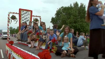 Reality TV at its core, it's
incredibly conservative. - Shiny Happy People: Duggar Family Secrets