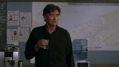 Realized that the prosecution's
top-secret witness - Carter