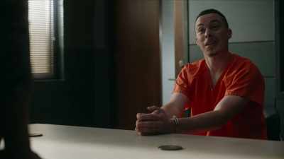 Really? 'Cause when we searched
your phone a few minutes ago, - The Rookie: Feds