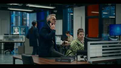 -Really?
-[phone rings] - Stay Close