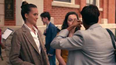 - Really?
- Yeah. Annie, - Sweet Magnolias