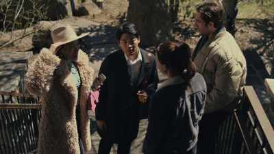 - Really?
- Yeah, go ahead.
See for yourself. - Trapped in the Rocky Mountains