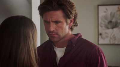 - Really?
- Yeah, I forgot my wallet. - Stolen in Her Sleep