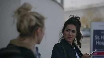 - Really?
- Yeah, yeah. I've got this app thing. - I Hate Suzie