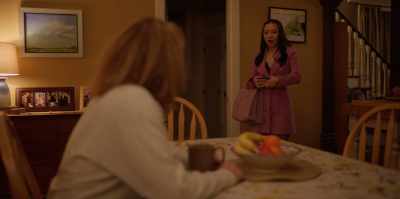 Rebecca. It's nice to see you. - Fakes