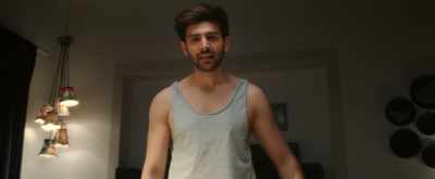 Rebound is having sex
after a week in anger, - Sonu Ke Titu Ki Sweety