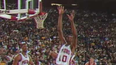 Rebound kept alive by Rodman. - The Last Dance