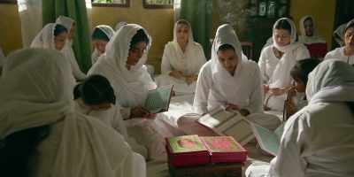[Recitation continues] - The Queen of My Dreams