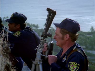 RECON TO McGARRETT. - Hawaii Five-O