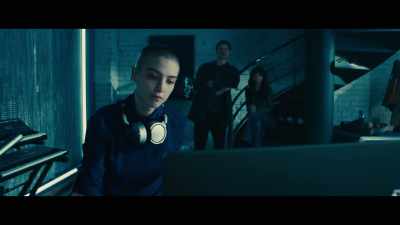 Recording track one. - Pitch Perfect: Bumper in Berlin