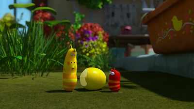 [Red scoffs] - Larva Family