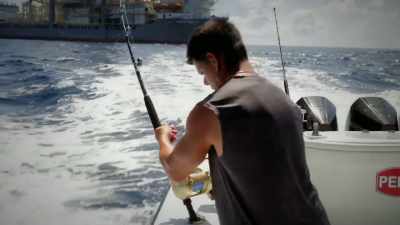 [reel spinning] - Deadliest Catch: Bloodline