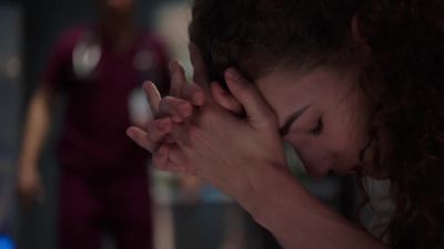 - Reese, you okay? - Chicago Med