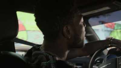 [Reg chuckles] - The Chi