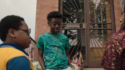 - Reg looks out for me.
- That don't mean - The Chi