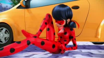 Regarde l'objectif. - Miraculous: Tales of Ladybug & Cat Noir