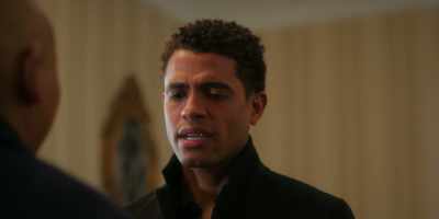 - Reggie, look,
one thing I can guarantee you - Reginald the Vampire
