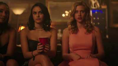 REGGIE: (SNICKERING)
Oh, no way! - Riverdale
