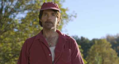 REGGIE: ...throws the ball
and drives home without me. - Strays
