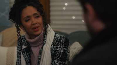 Regina and I, we co-own it. - A Show-Stopping Christmas