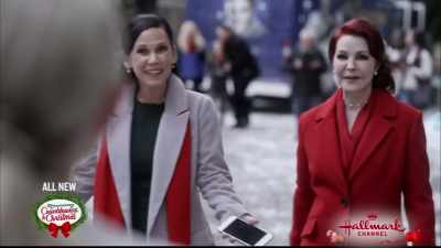 Regina, I was hoping I'd run
into you! - Christmas at Graceland: Home for the Holidays