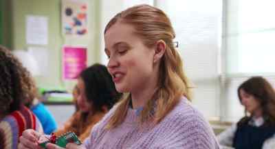 ♪ Regina! Regina! Regina! ♪ - Mean Girls