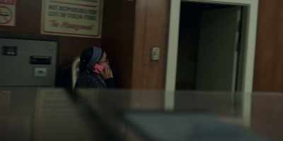 - Regina's not happy with your cleaning.
- What? - Maid