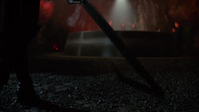 Reign: With the sword of juru, - Supergirl
