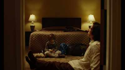 Remember all those kids in buckets?
[laughs] - Marriage Story