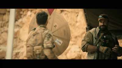 Remember this is a soft knock.
Let's take him alive. - The Day of the Jackal