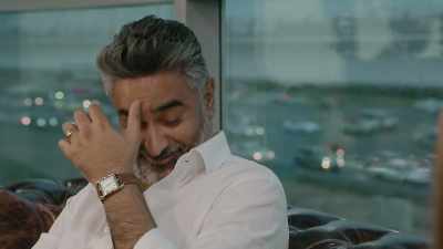 - Remember it's my car.
- Okay. - The Real Housewives of Dubai