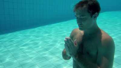 Remind him not to weep - The Young Pope