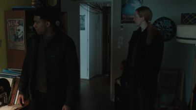 Reminds me of my flat back in Manchester. - FBI: International
