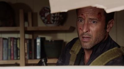 Remote's down. - Hawaii Five-0